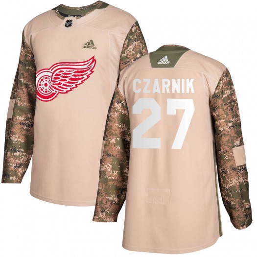 Austin Czarnik Detroit Red Wings Youth Adidas Authentic Camo Veterans Day Practice Jersey